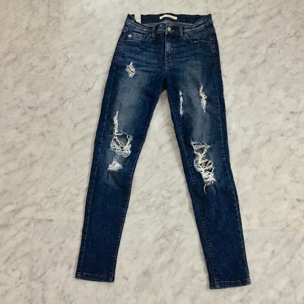 Fairly new ripped skinny jeans